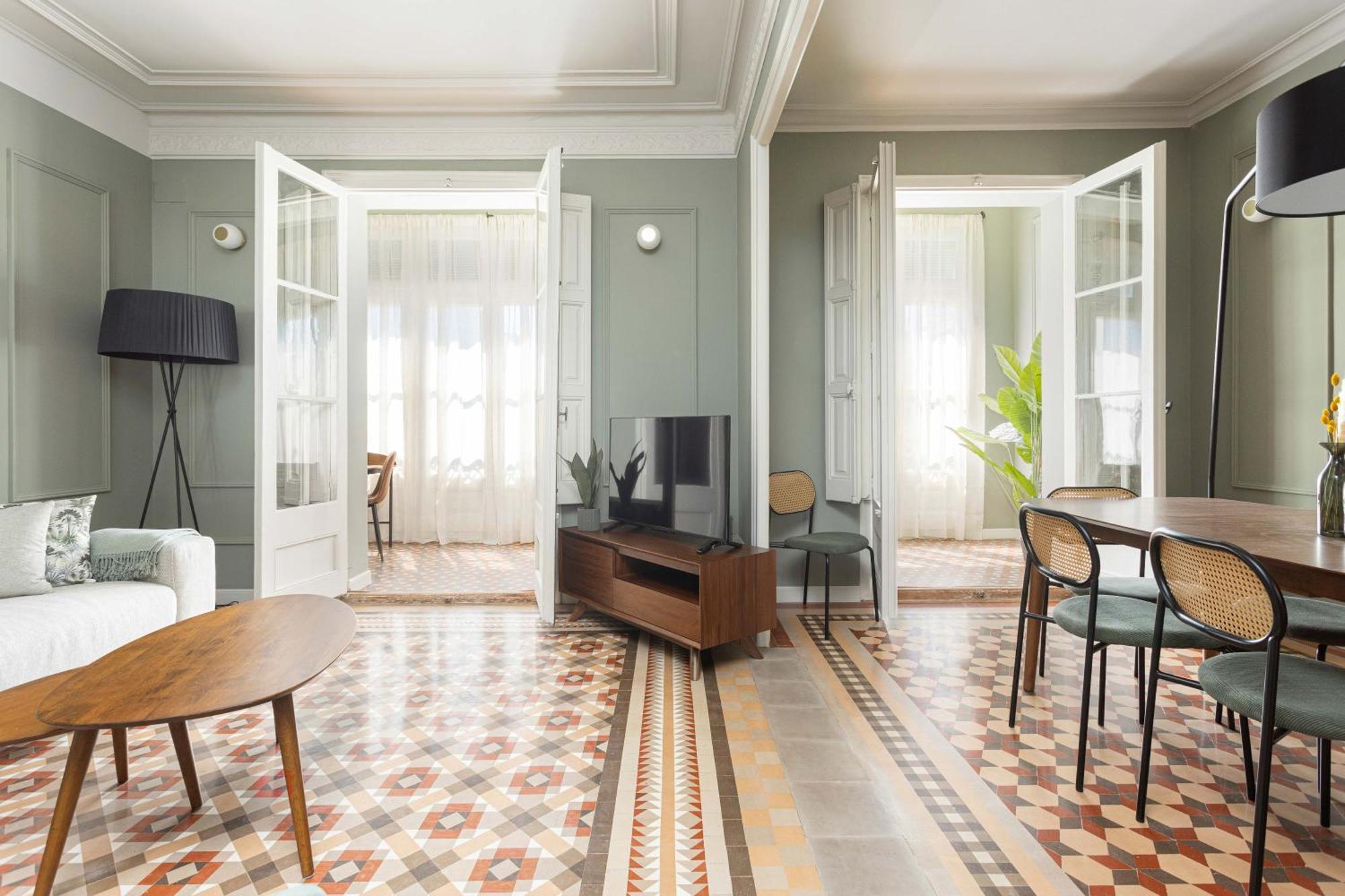 Spacious Stylish 4-bedroom Modernist Leilighet Barcelona